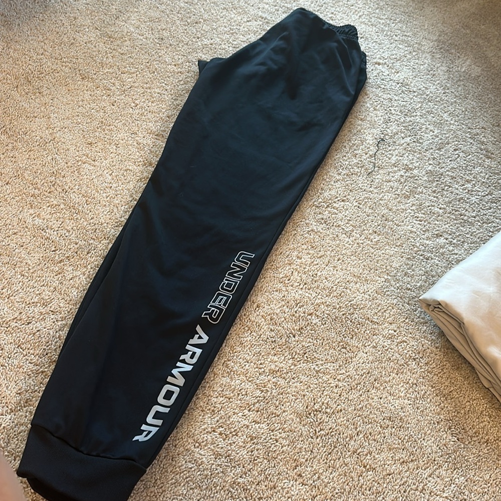 Under Armour large boys pants - Picture 2 of 3